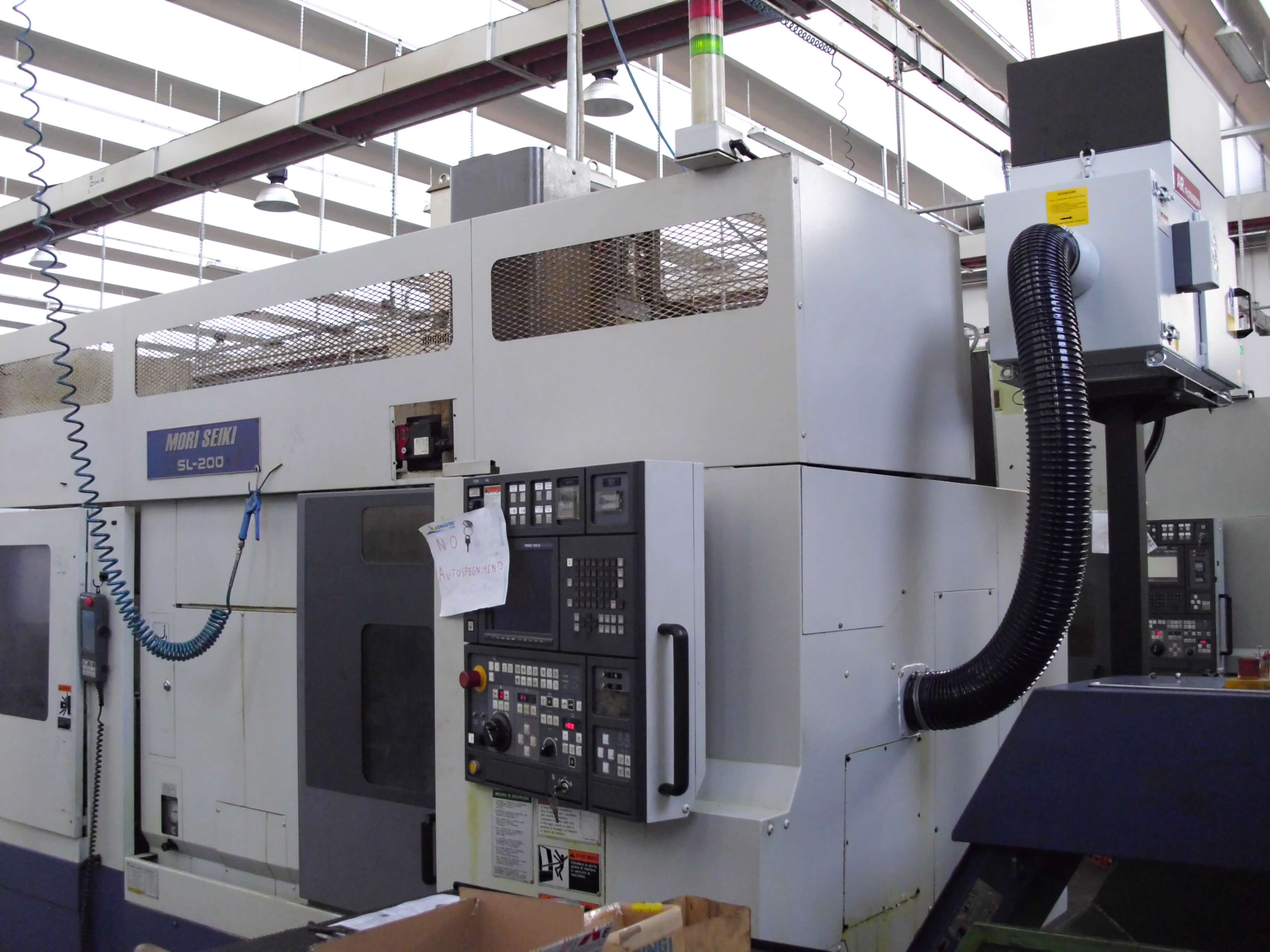 AR Filtrazioni | Aspiratori nebbie oleose per centri di lavoro CNC Mori Seiki - Deckel Maho