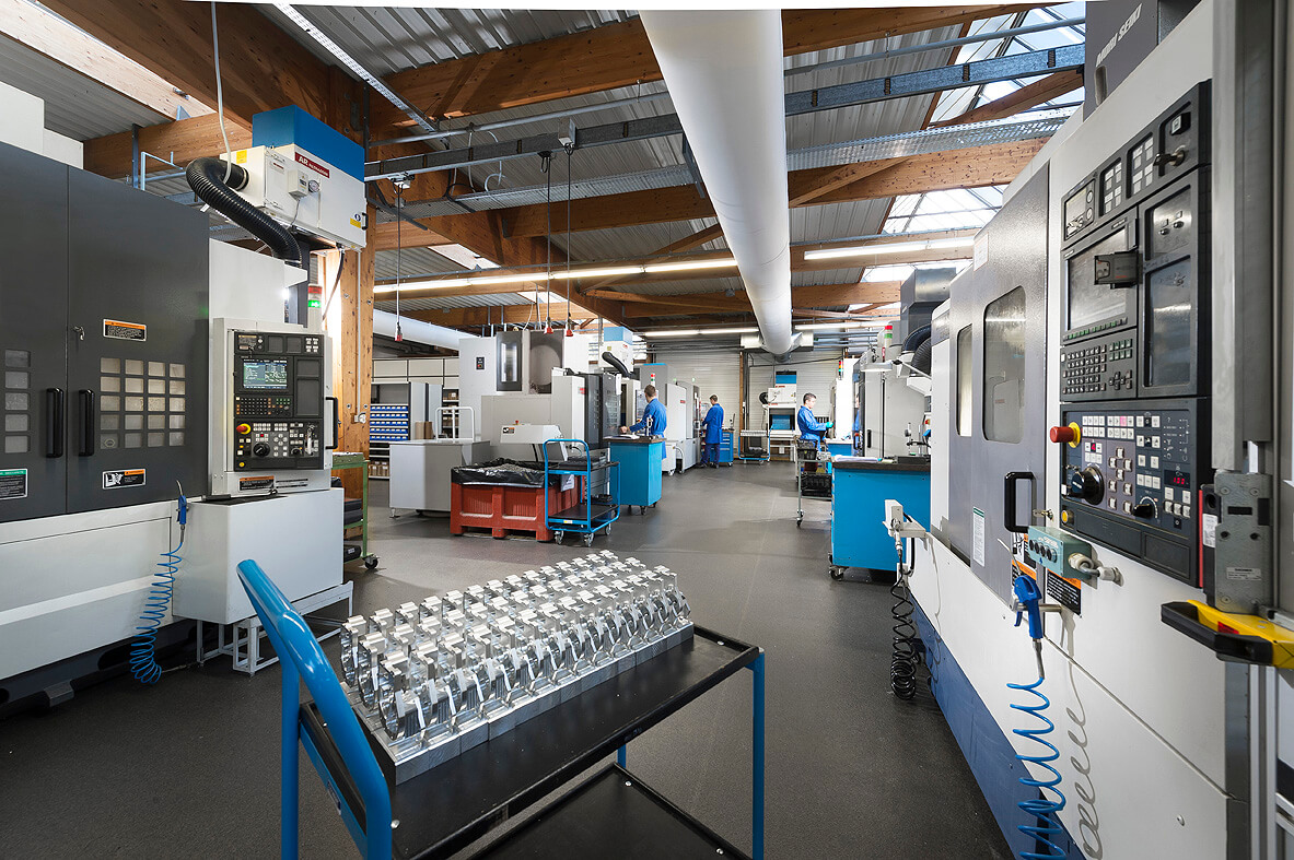 AR Filtrazioni | Aspiratori nebbie oleose per centri di lavoro CNC Mori Seiki - Deckel Maho