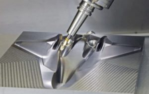 CNC BEARBEITUNGSZENTREN