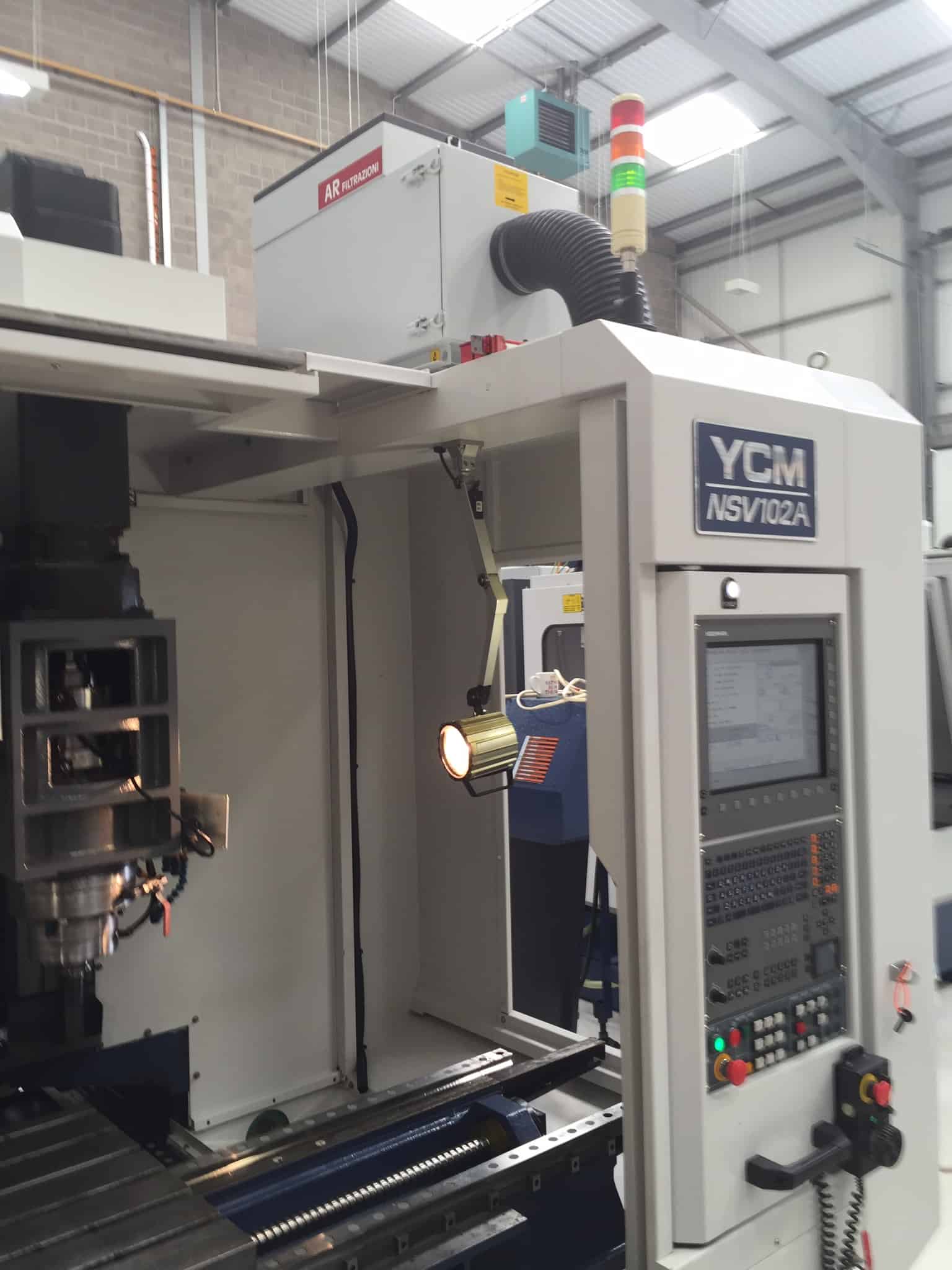 AR Filtrazioni | Depuratori nebbie oleose e fumi per Centri di lavoro CNC YCM