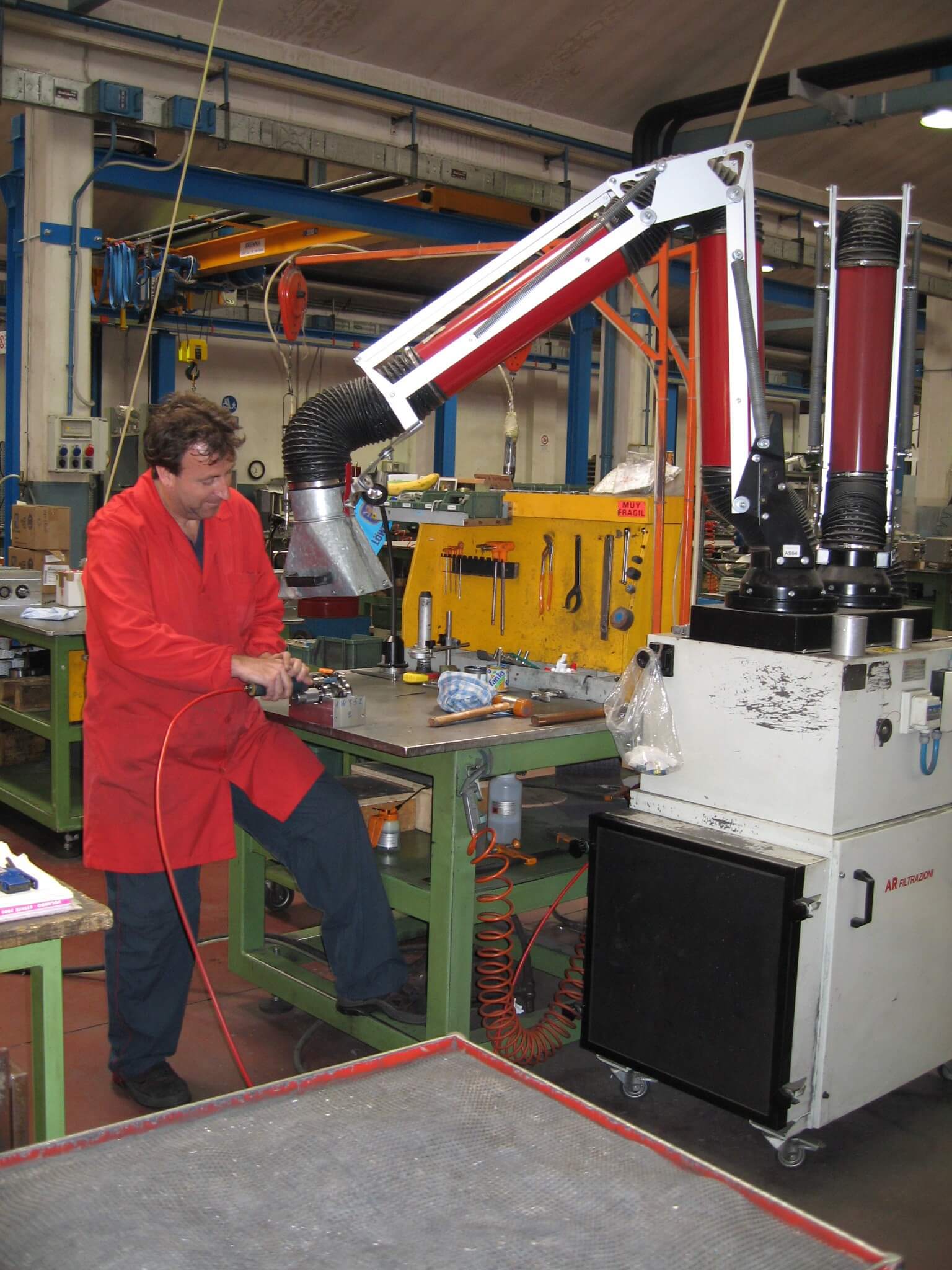 AR FILTRAZIONI | Filtrazione nebbie oleose e filtri per lavorazioni sbavatura e soffiaggio pezzi