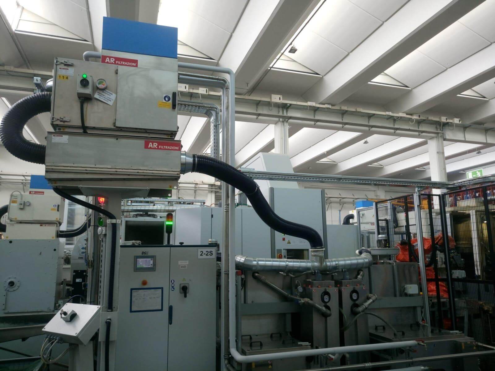 AR Filtrazioni | Filtri per vapori lavametalli industriali, lavapezzi, lavatrici con filtro a coalescenza