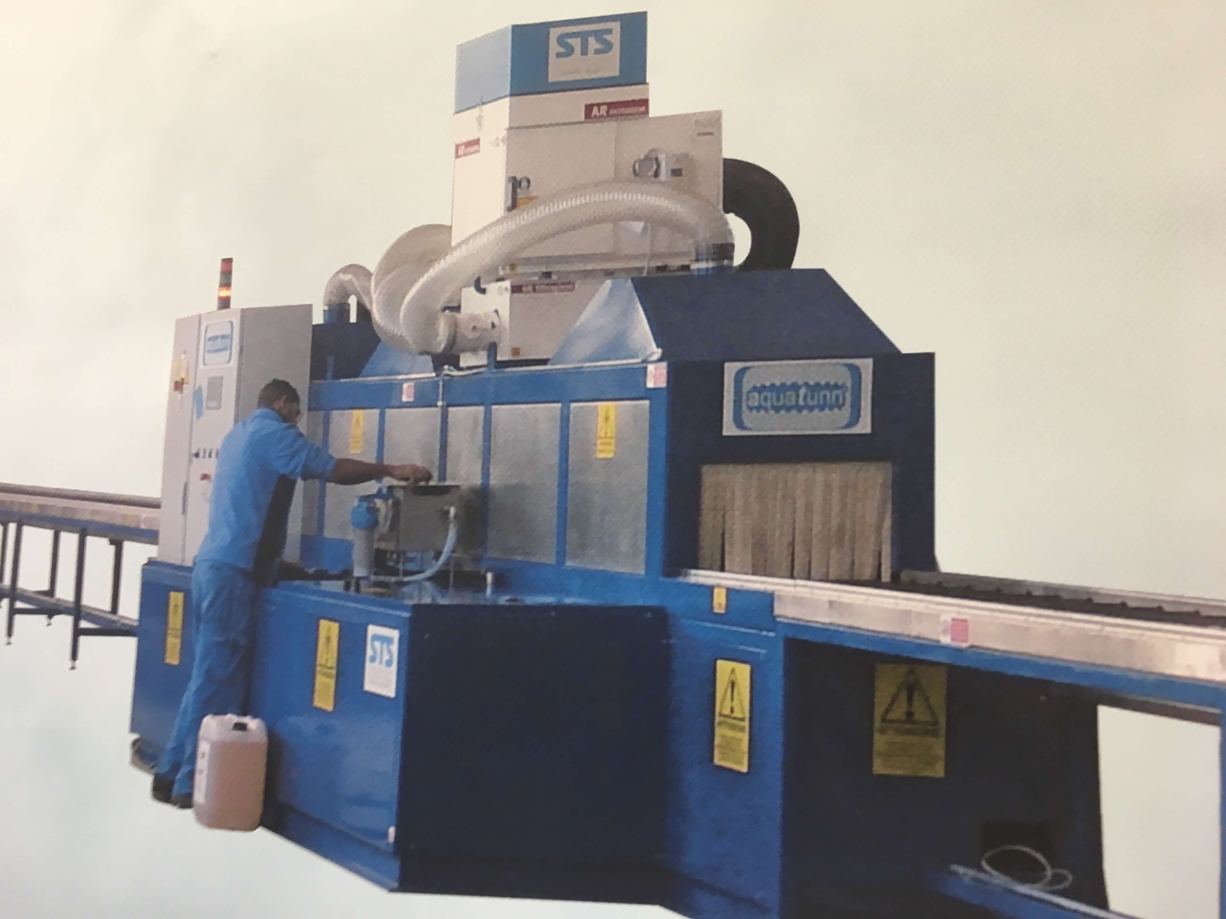 AR Filtrazioni | Filtri per vapori lavametalli industriali, lavapezzi, lavatrici con filtro a coalescenza