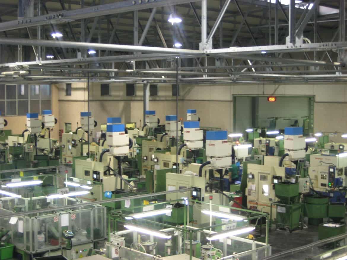 AR Filtrazioni, depurazione nebbie oleose e fumi torni Tornos