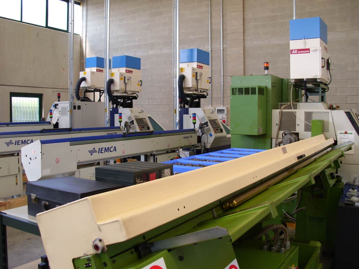 AR Filtrazioni, depurazione nebbie oleose e fumi torni Tornos