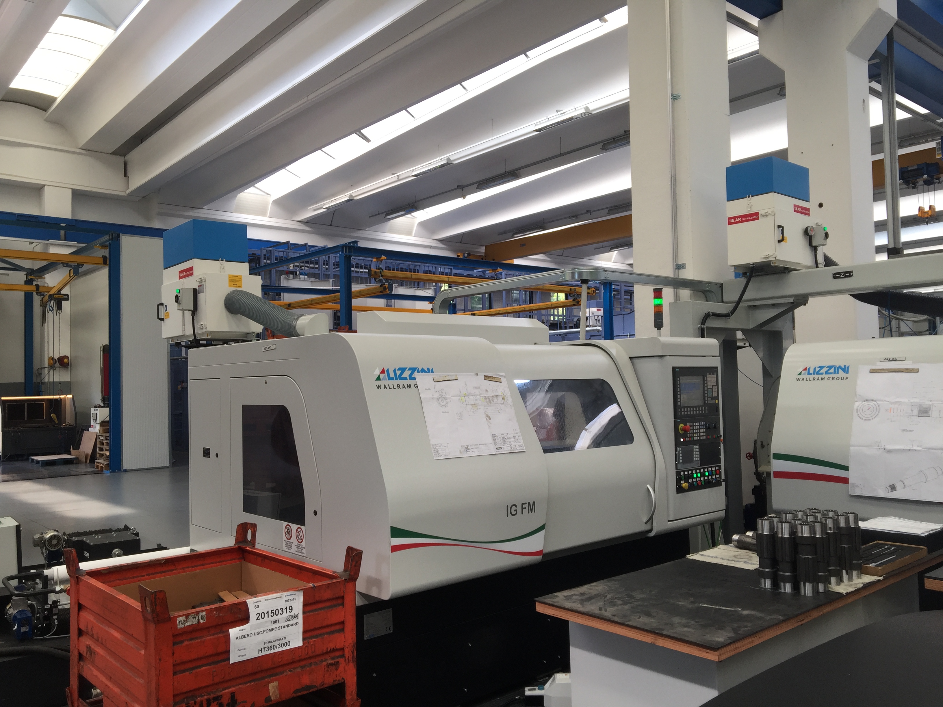 AR Filtrazioni è produttore di filtri per nebbie oleose e fumi derivanti da rettifiche e macchinari rettifica LIZZINI