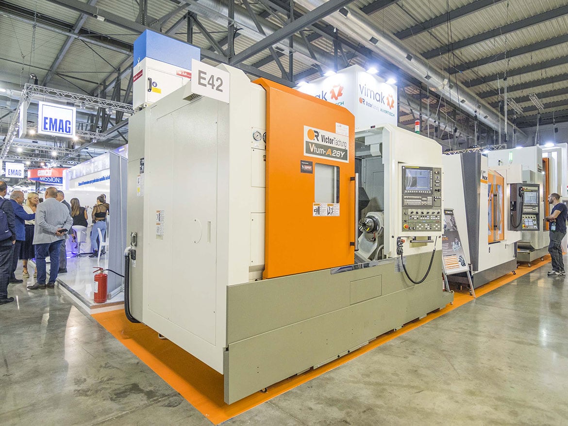 AR Filtrazioni Case History Portfolio Filtrazione Nebbie Oleose Victor Drehmaschinen und Bearbeitungszentren